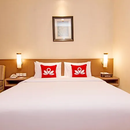 Zen Rooms Benesari 6 Legian Kuta